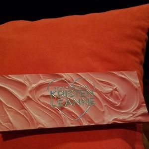 Urban Decay x Kristen Leanne daydream palette